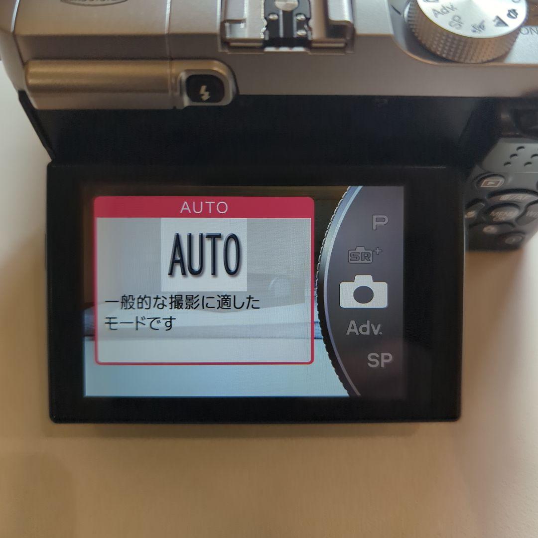 美品　Fujifilm X-M1 ミラーレスカメラ