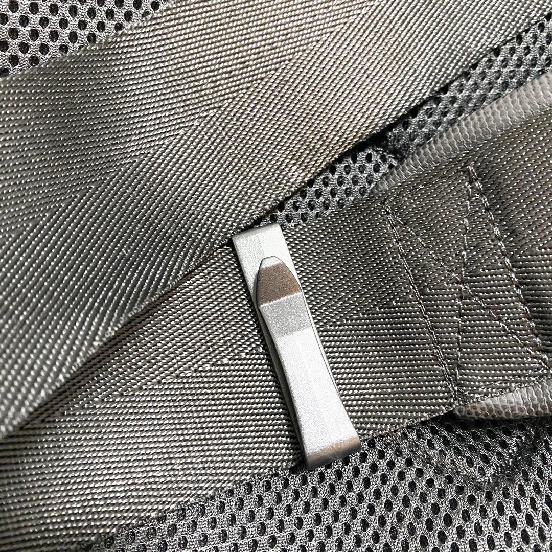 【美品】DIESEL デニム ボディバッグ ショルダー メッセンジャー 大容量