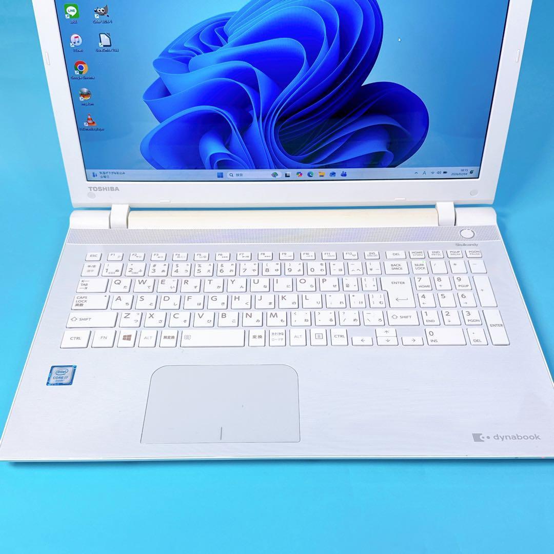 極上‼️SSD1TB 16GB corei7⭐️贅沢ノートパソコンwin11薄型