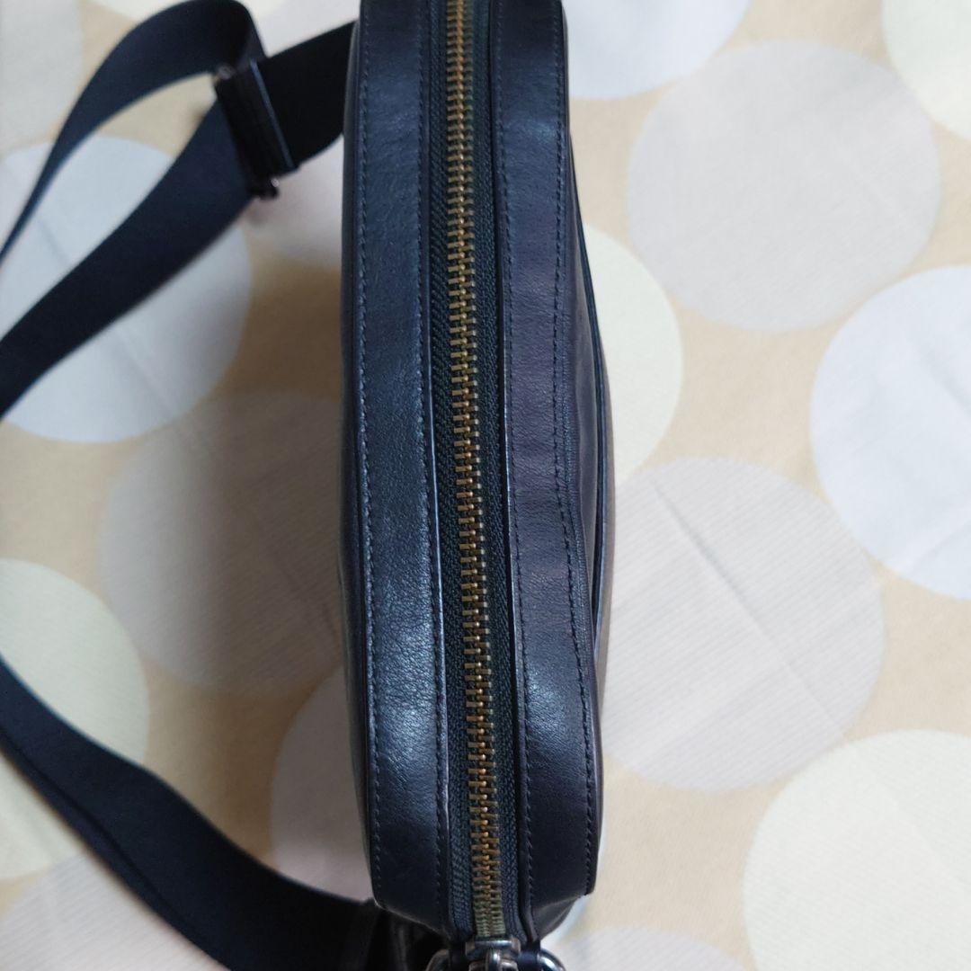 お値下げ致します！COACH　メンズ シグネチャー　ショルダーバッグ