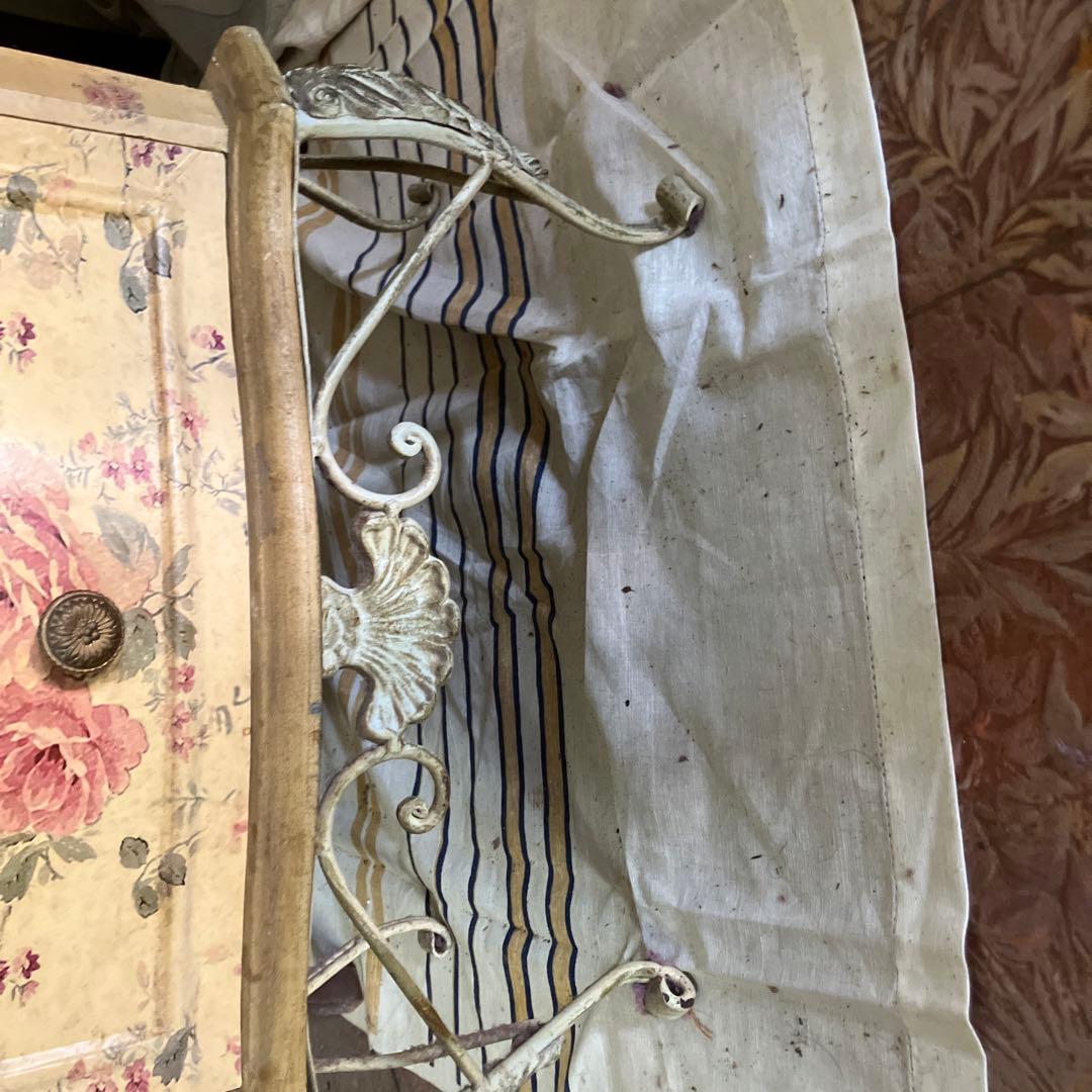 花柄木製タンス 3引き出し