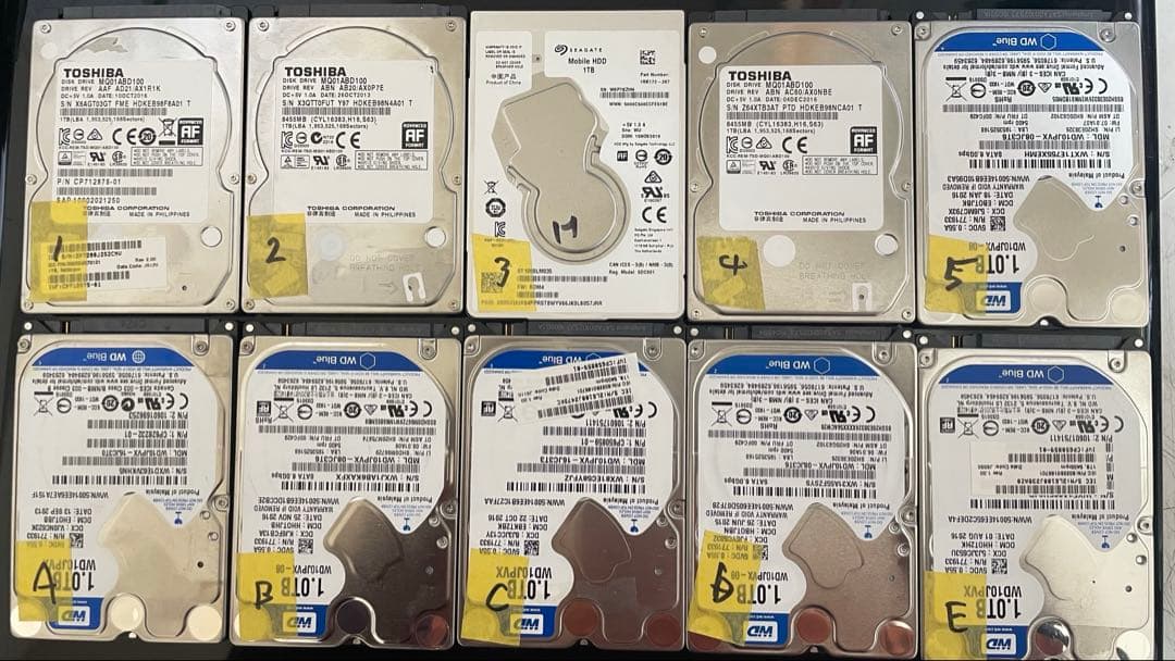 2.5インチ内蔵型HDD 1テラ(1000GB)×10個　正常動作品