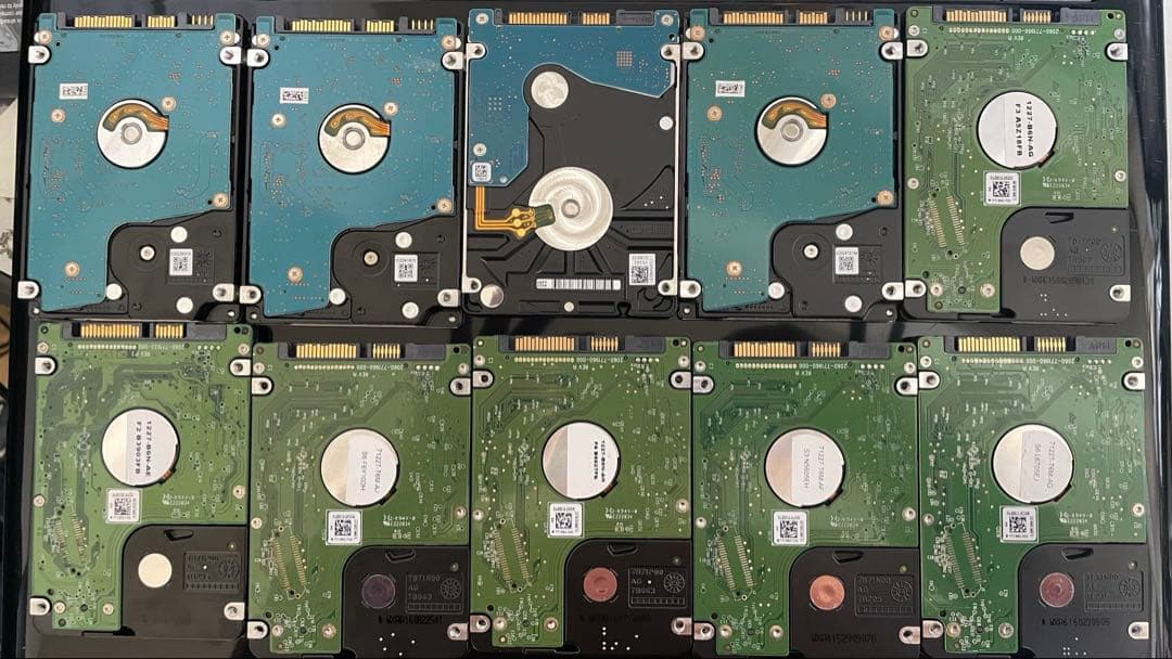 2.5インチ内蔵型HDD 1テラ(1000GB)×10個　正常動作品