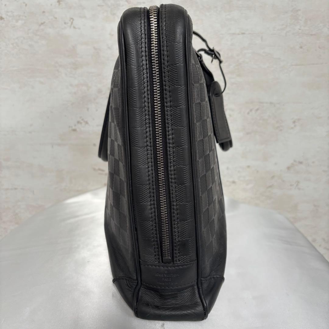 ルイヴィトン ダミエアンフィニ ポルトドキュマン　ヴォワヤージュ ブラック