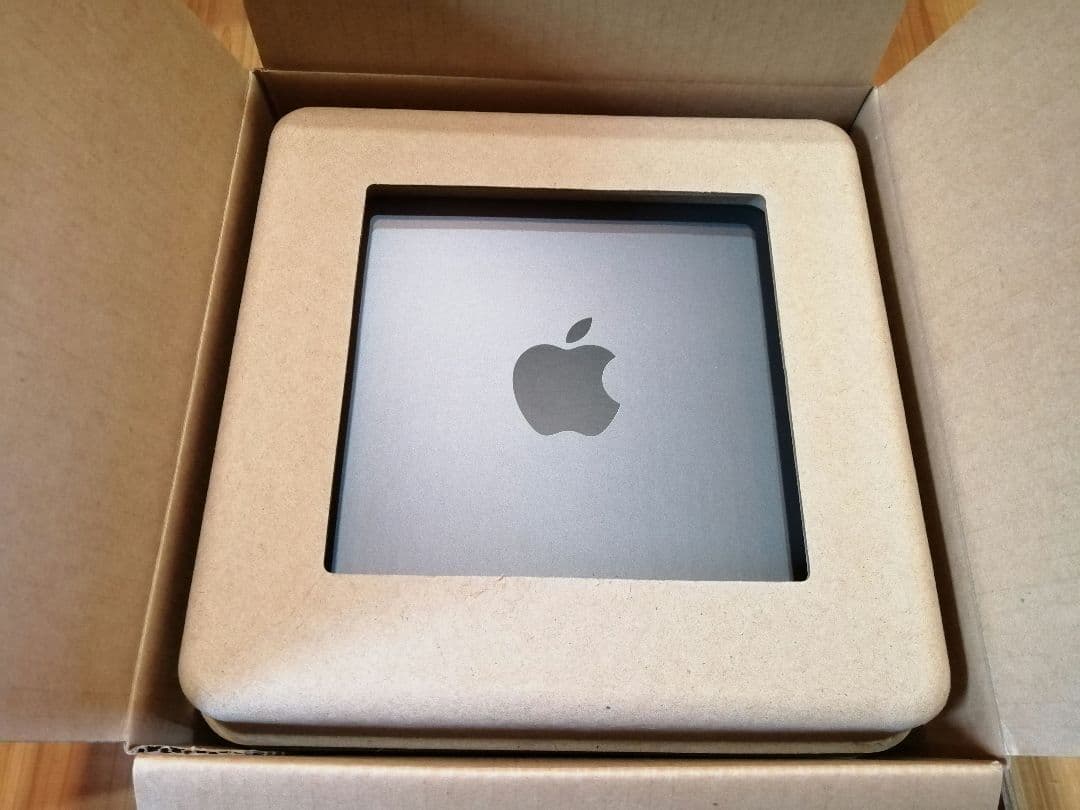 Apple Mac mini2018 スペースグレー