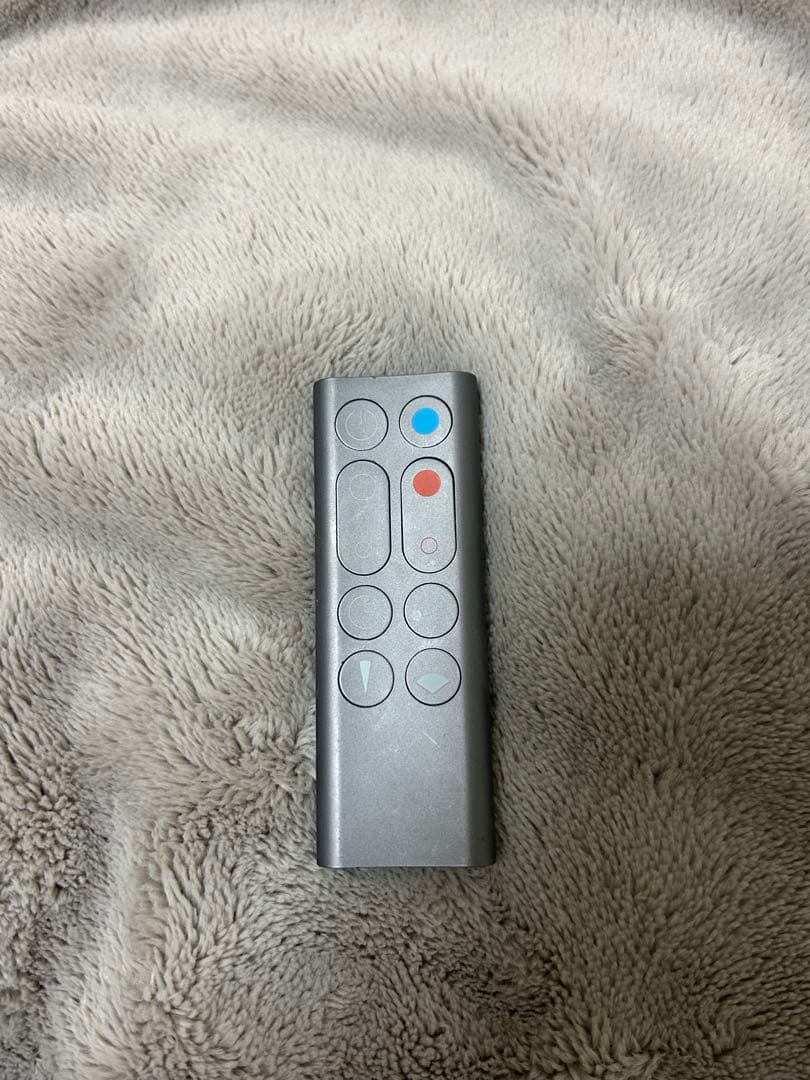 ダイソン　AM09 セラミックファンヒーター