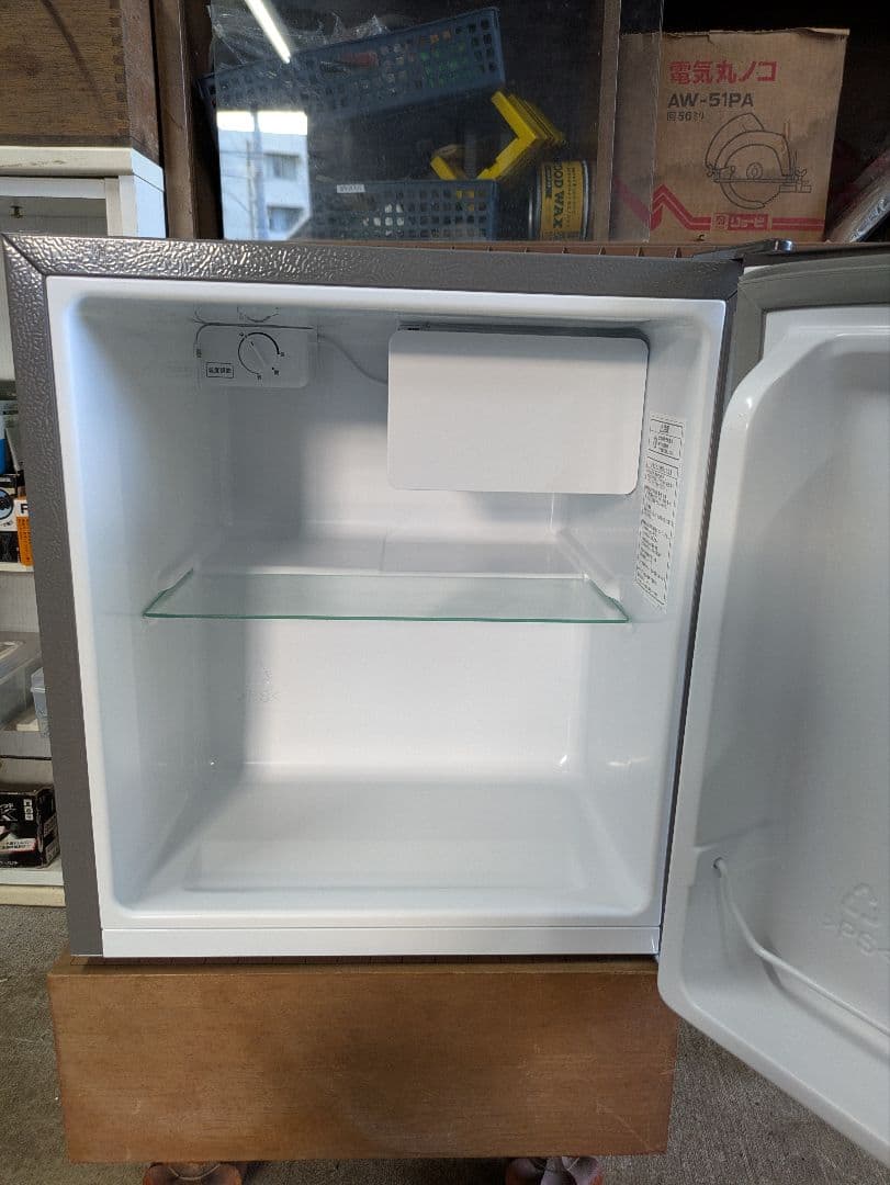 Hisense コンパクト冷蔵庫 2024年製 45L