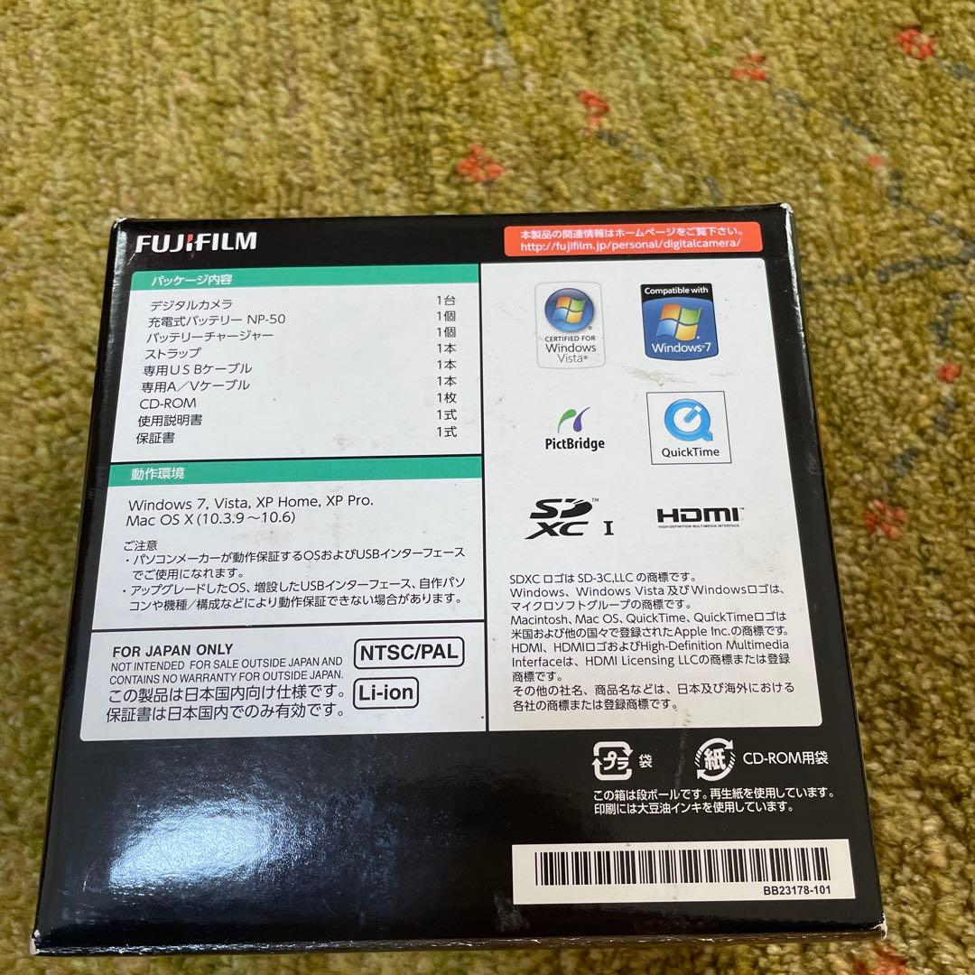 Fujifilm FinePix F550 EXR シルバー