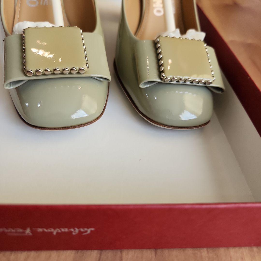 フェラガモパンプス23センチ