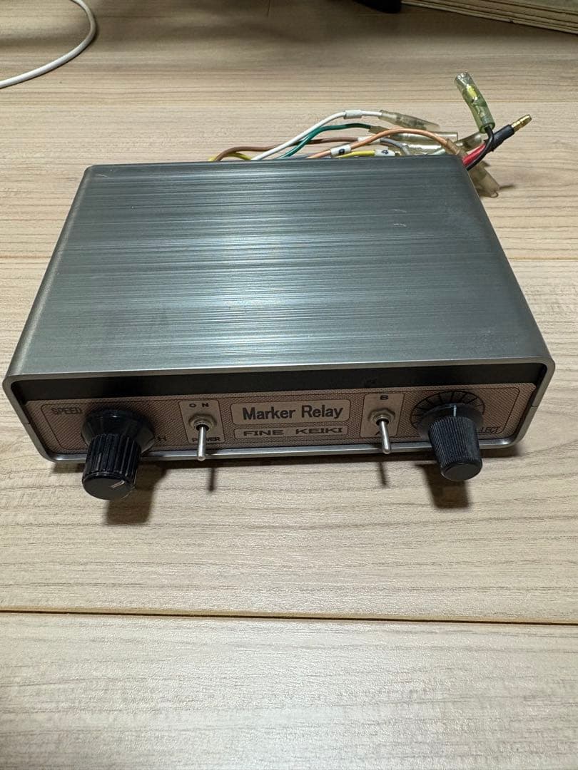 ファインケイキ製8連マーカーリレー機