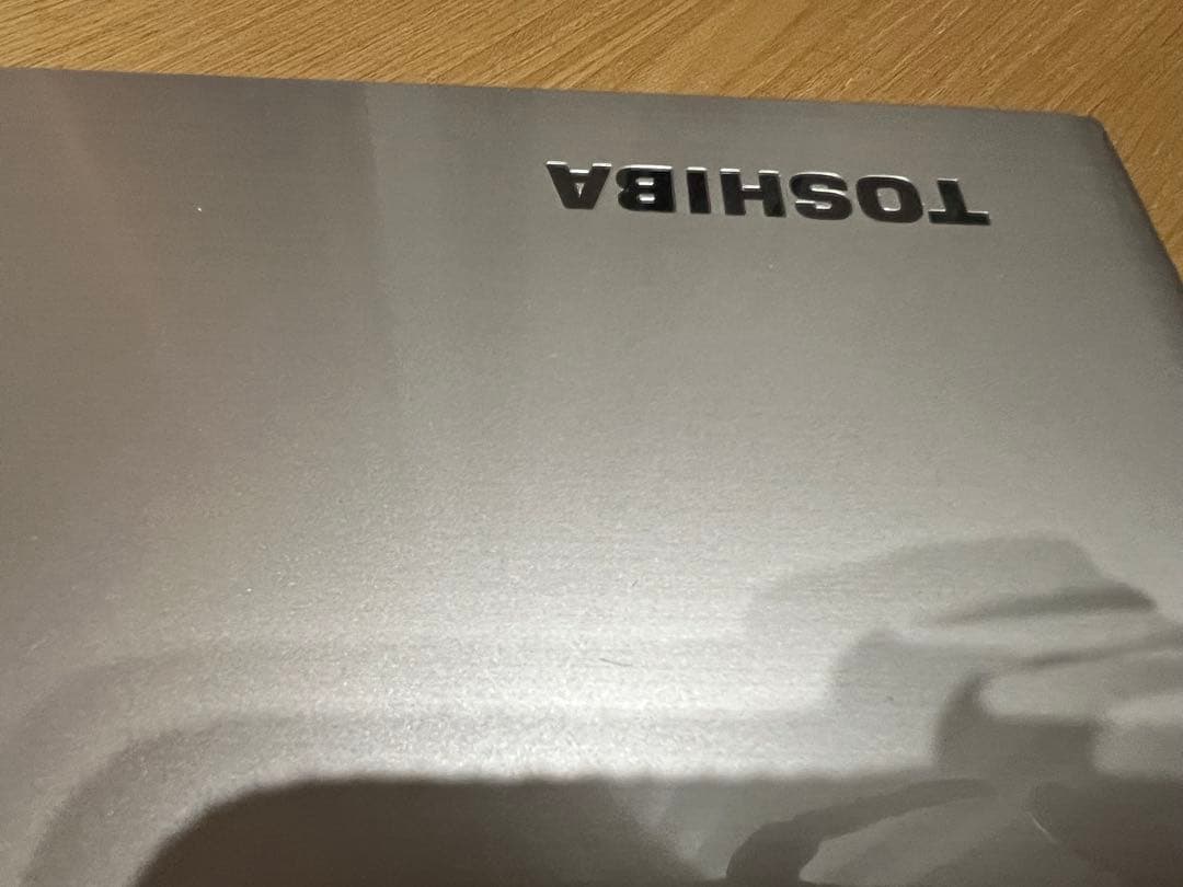 dynabook⭐︎ゴールド⭐︎Windows11⭐︎爆速SSD薄型ノートパソコン