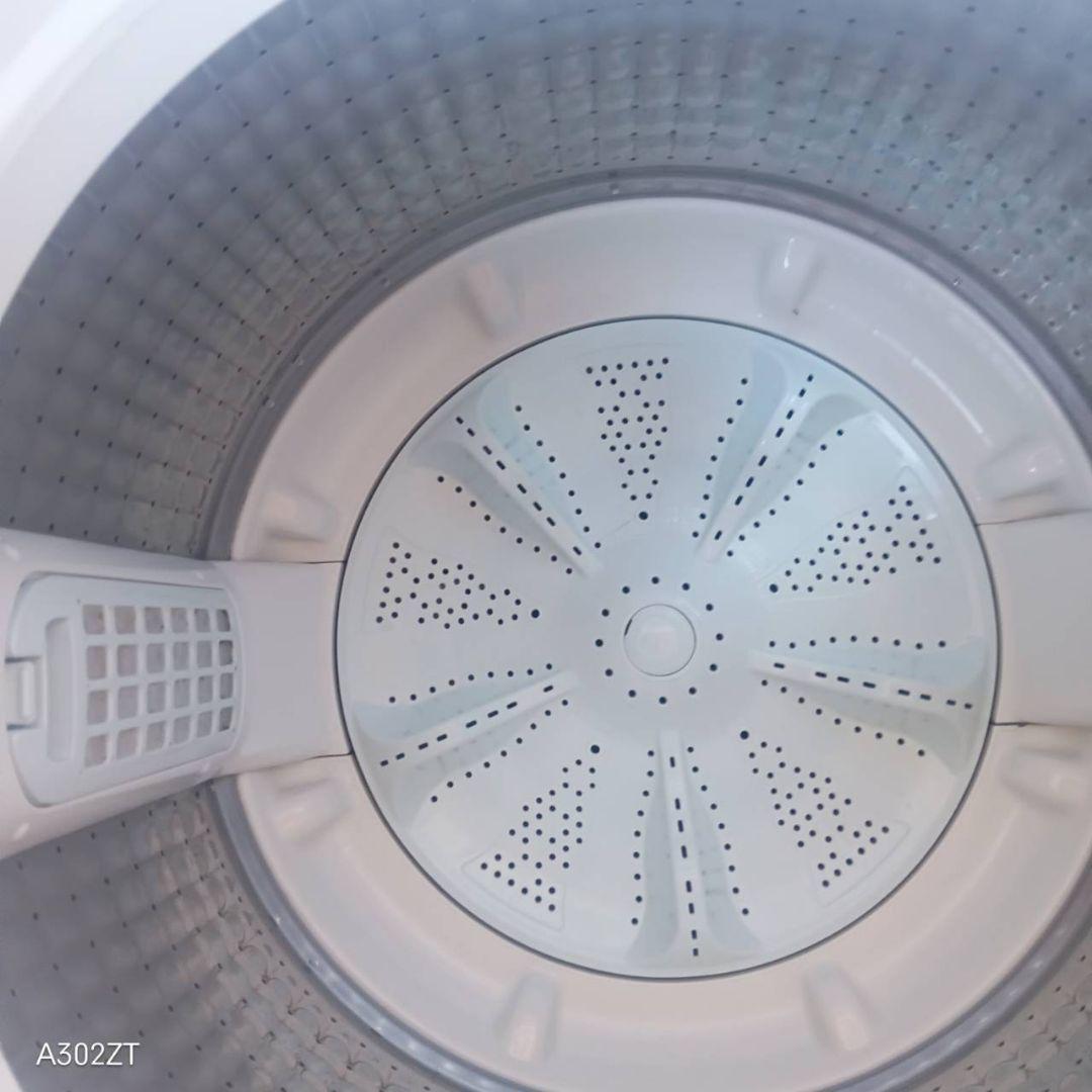 E133 送料設置無料　アクア　人気モデル洗濯機　洗濯 容量7㌔