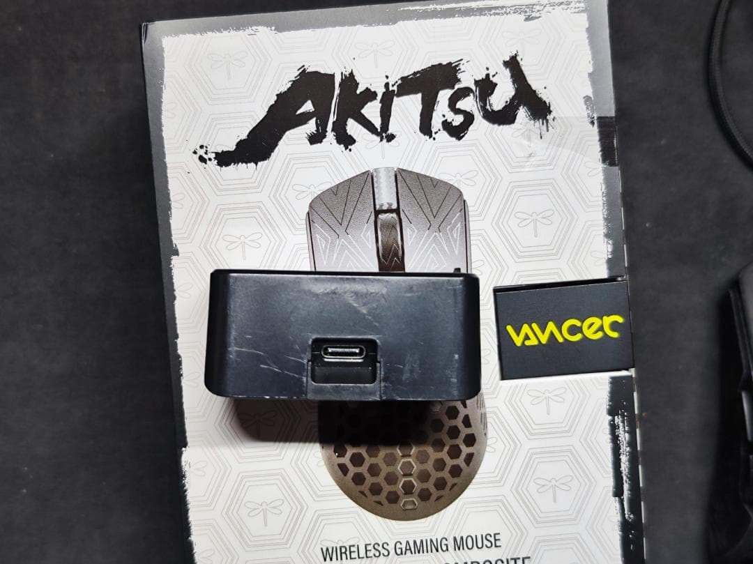 AKITSU ワイヤレスゲーミングマウス