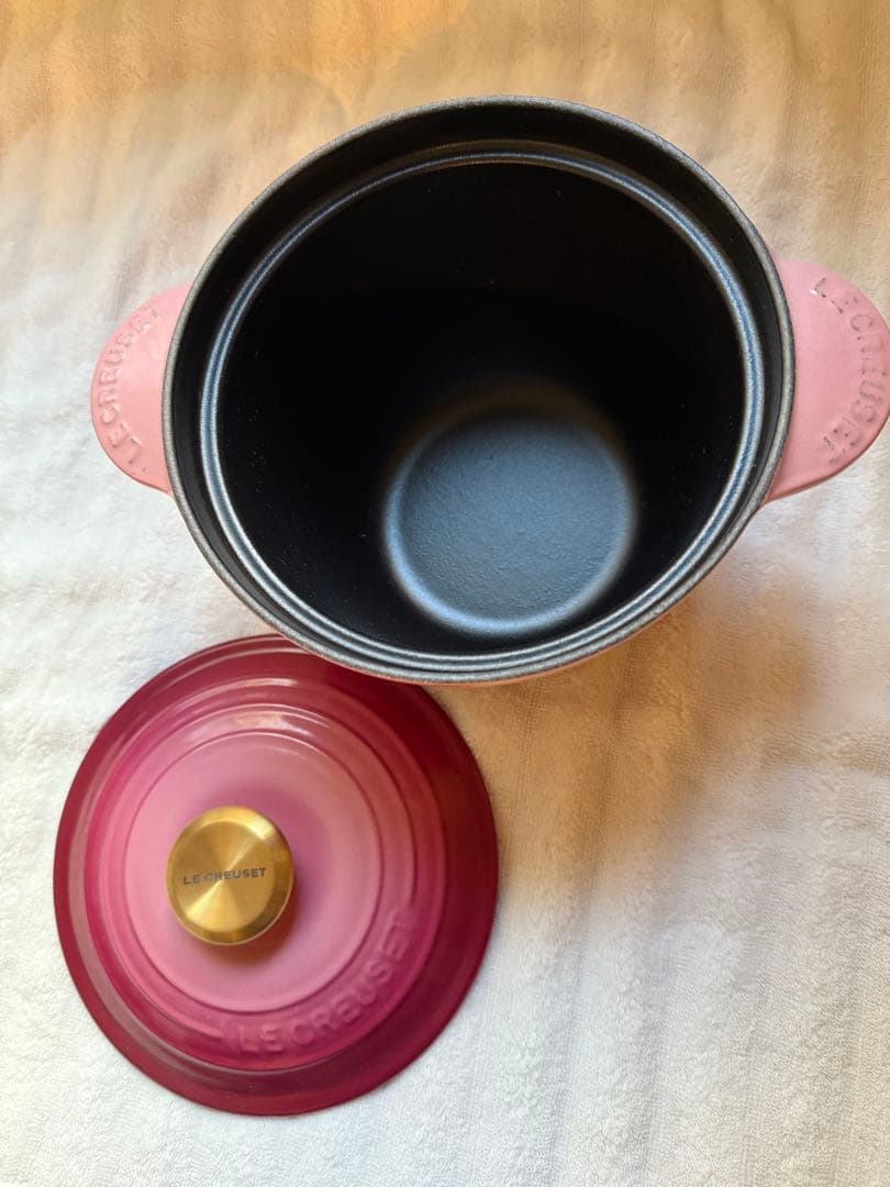 LE CREUSET ベリー　エブリィ　両手鍋 蓋付き