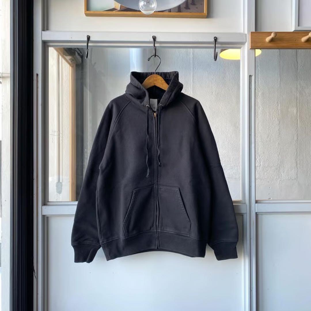 comoli コットン裏毛ジップパーカー　ブラック　サイズ3 24AW