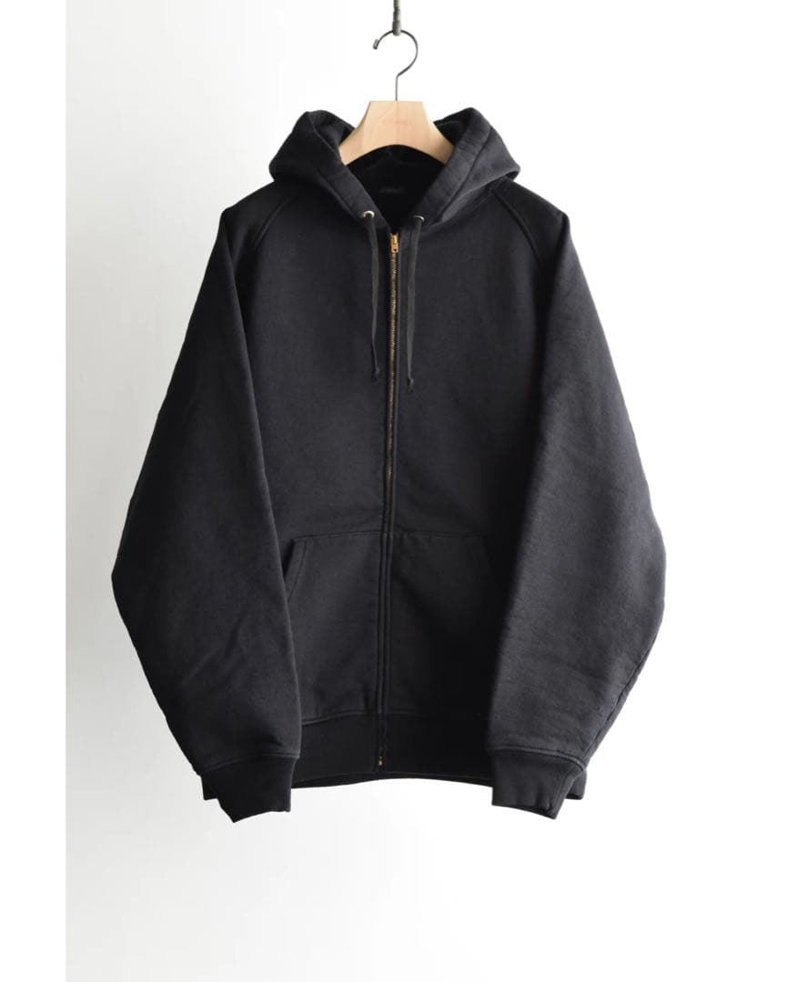 comoli コットン裏毛ジップパーカー　ブラック　サイズ3 24AW