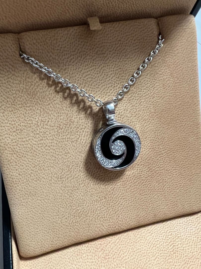 BVLGARI アレグラオプティカル オニキス・ダイヤ ペンダントネックレス