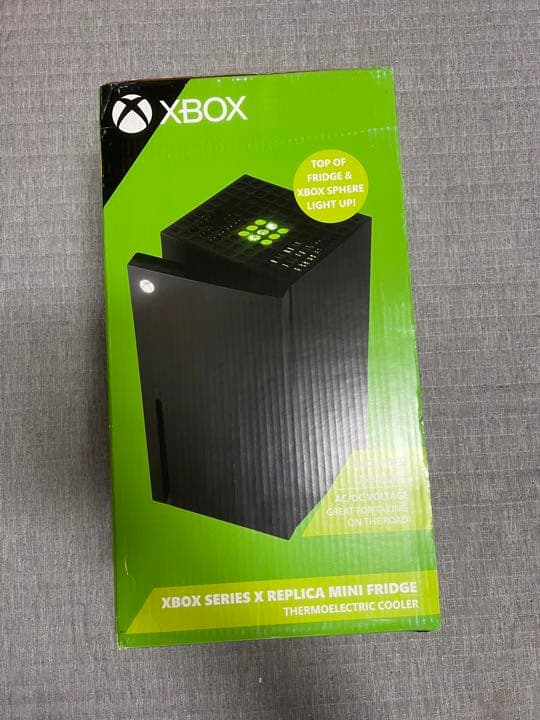 Xbox Series X Mini Fridge ミニ冷蔵庫