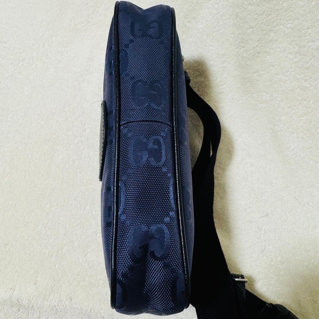 GLOW様★GUCCI グッチ　オフザグリッド　GGパターン ボディバッグ