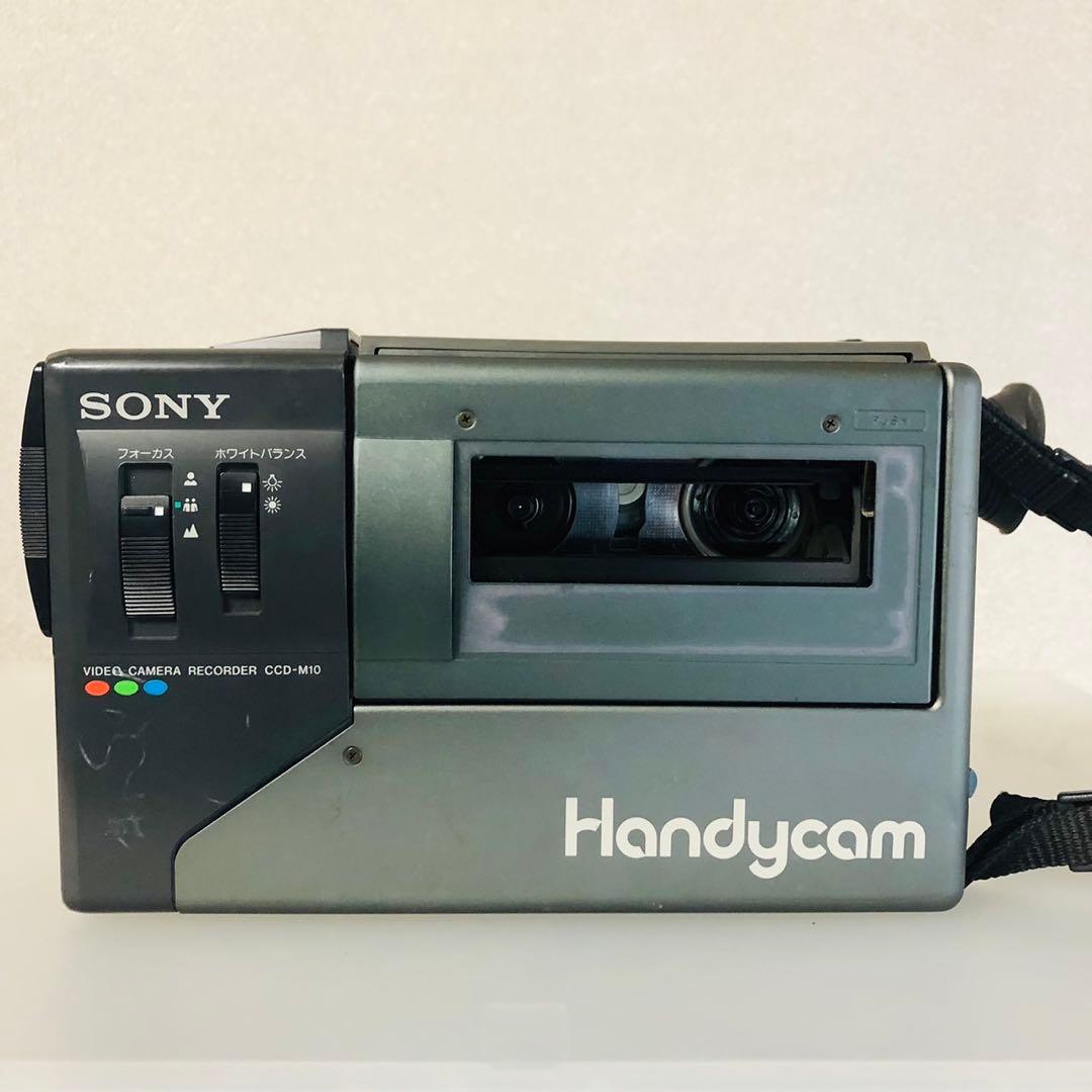F16希少品！ジャンクSONYHandycam 8ミリビデオカメCCD-M10