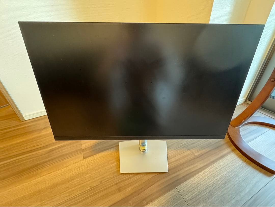 Dell P2722HE 27インチ USB-Cハブモニター / PD65W