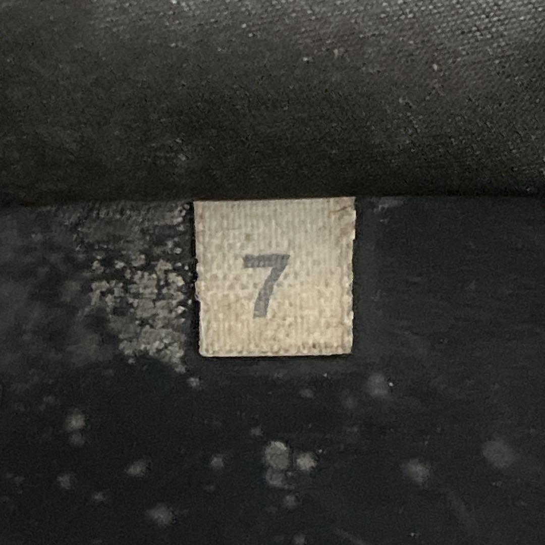 PRADA 巾着ミニポーチ　三角ロゴ　化粧ポーチ　小物入れ　ブラック　ナイロン