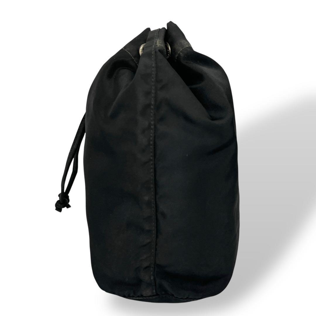 PRADA 巾着ミニポーチ　三角ロゴ　化粧ポーチ　小物入れ　ブラック　ナイロン