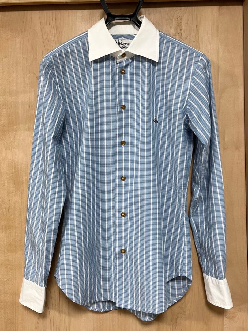 【美品】 ヴィヴィアンウエストウッドマン クレリックカラー ストライプ シャツ