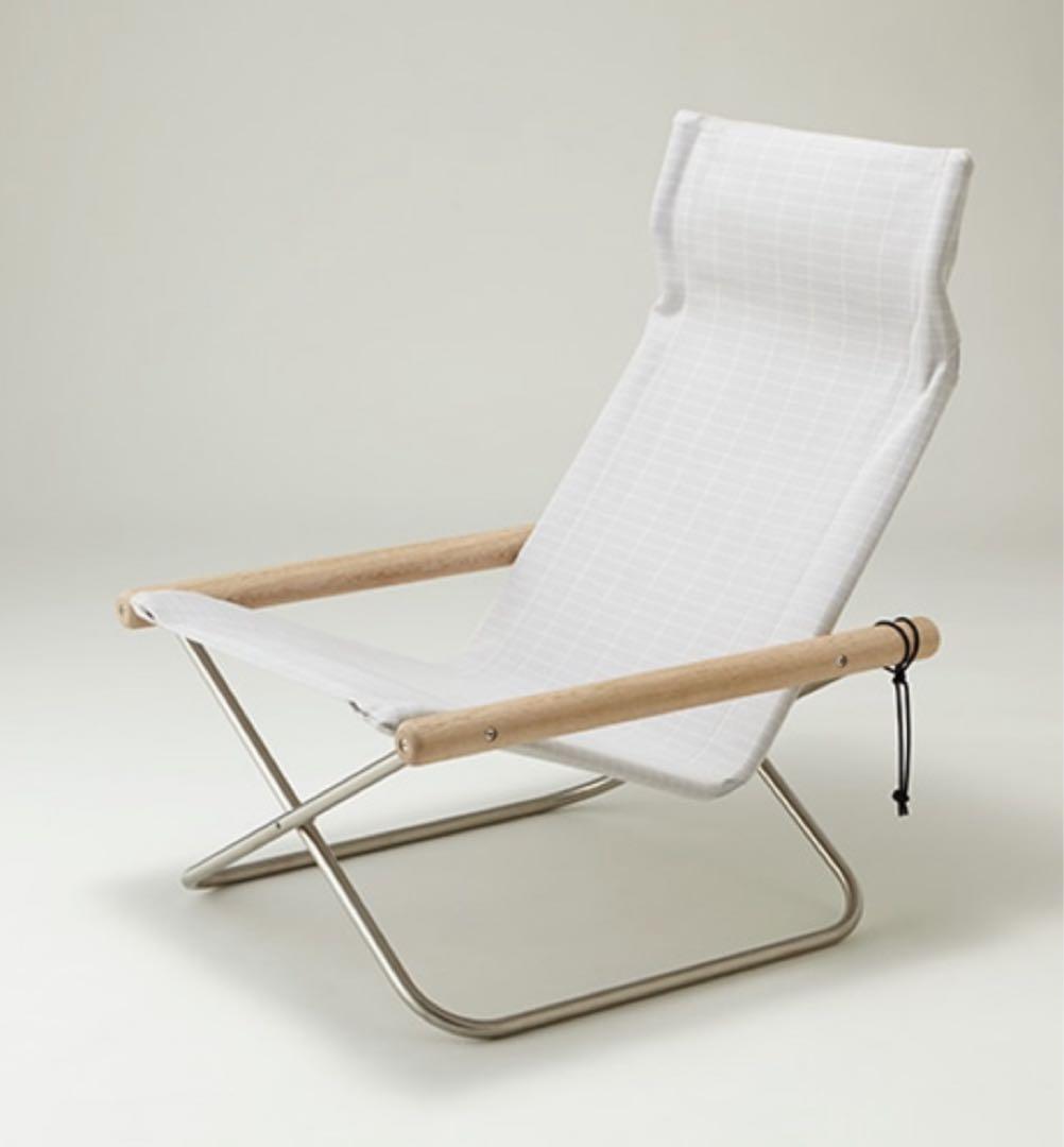 ニーチェアエックス シキリ ソープフィニッシュ / ライトグレー格子