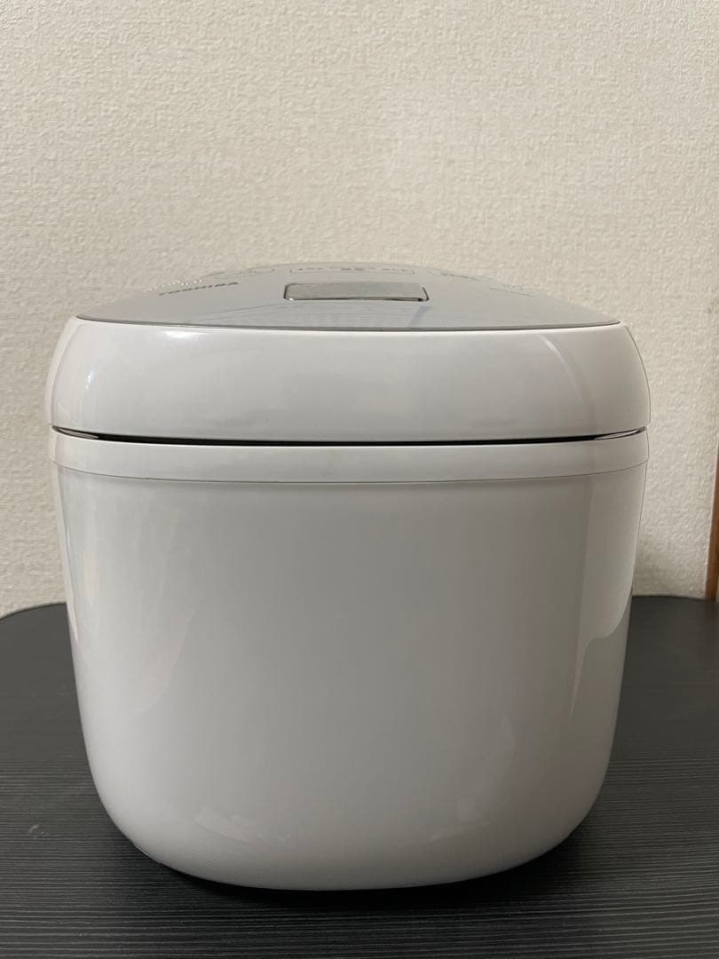TOSHIBA 圧力IHジャー炊飯器 RC-10VRN(W)