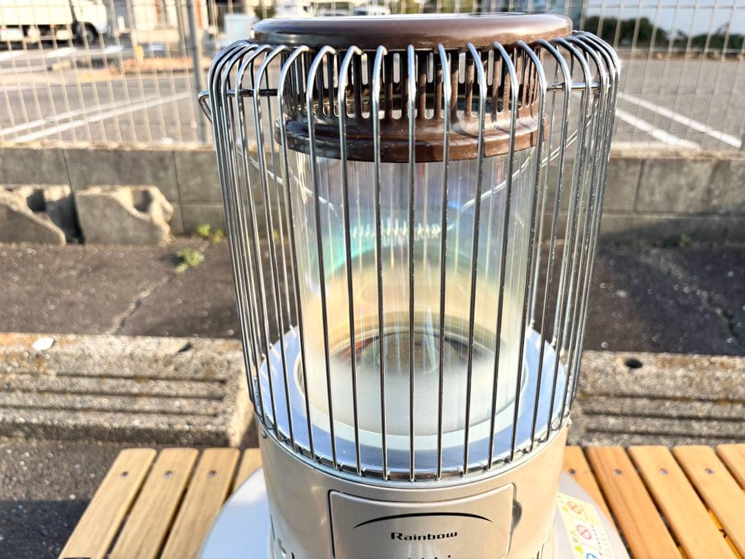 【愛知】 トヨトミ レインボー ストーブ RB-25F シルバー 2015年製