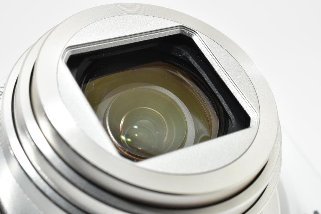 ■美品■Nikon ニコン COOLPIX S8200