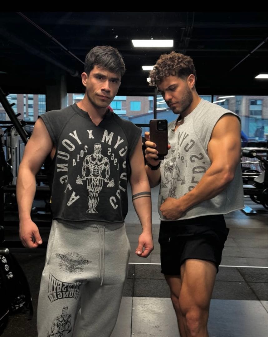  × GOLD'S GYM カットオフ　ブラック　値上げ予定