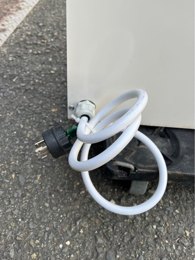 2020年 イトミック 電気温水器 ESN30BRN220D0 単相 200V