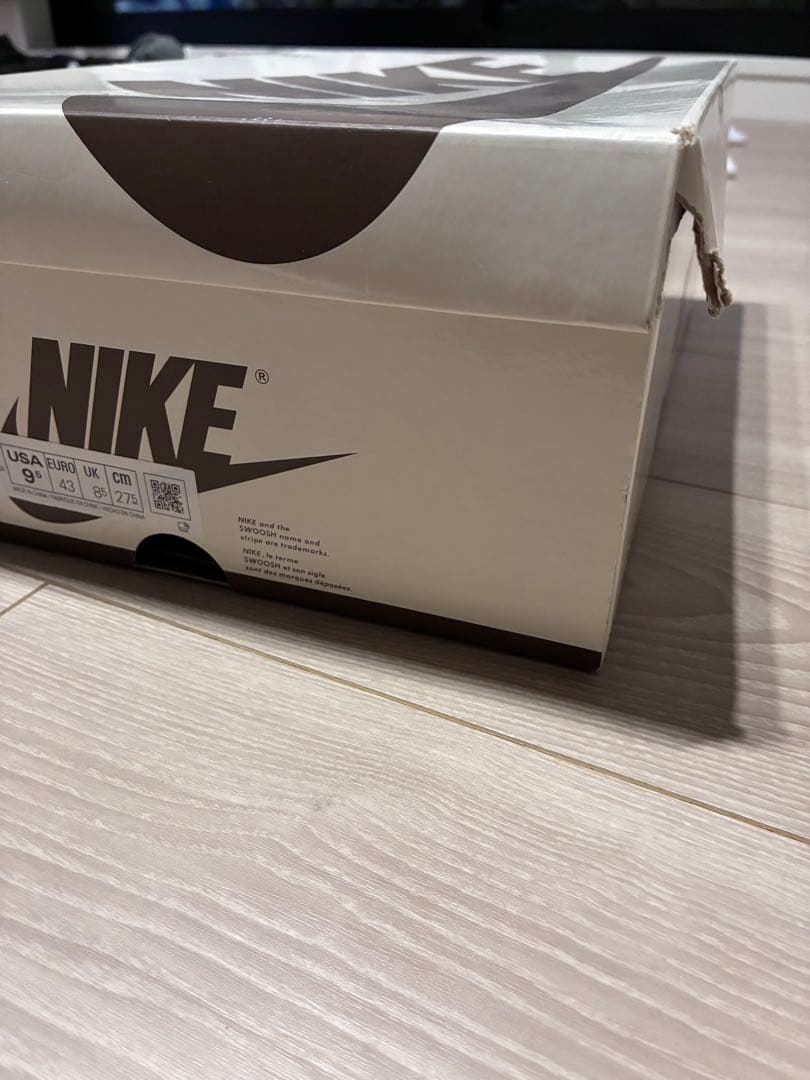 Travis Scott × Nike Air Jordan 1 Low OG