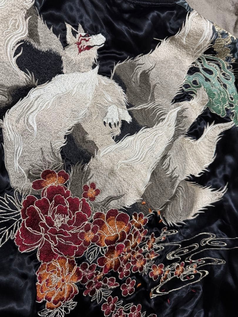 美品 ２面用 絡繰魂 キツネ 日本限定 vintage スカジャン レーヨン