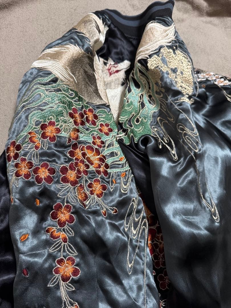 美品 ２面用 絡繰魂 キツネ 日本限定 vintage スカジャン レーヨン