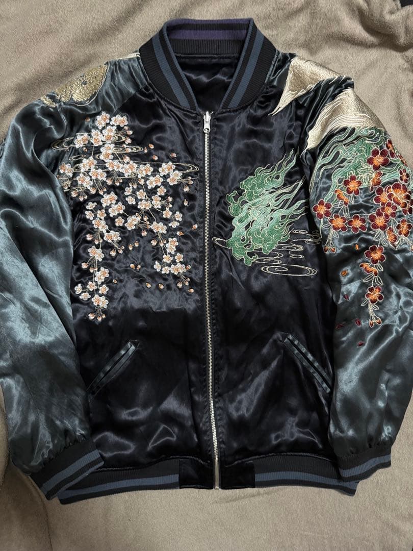 美品 ２面用 絡繰魂 キツネ 日本限定 vintage スカジャン レーヨン