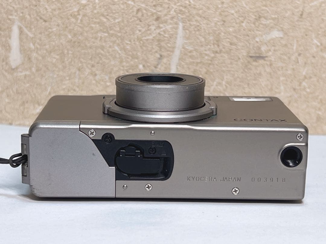CONTAX Tix コンパクトAPSフィルムカメラ
