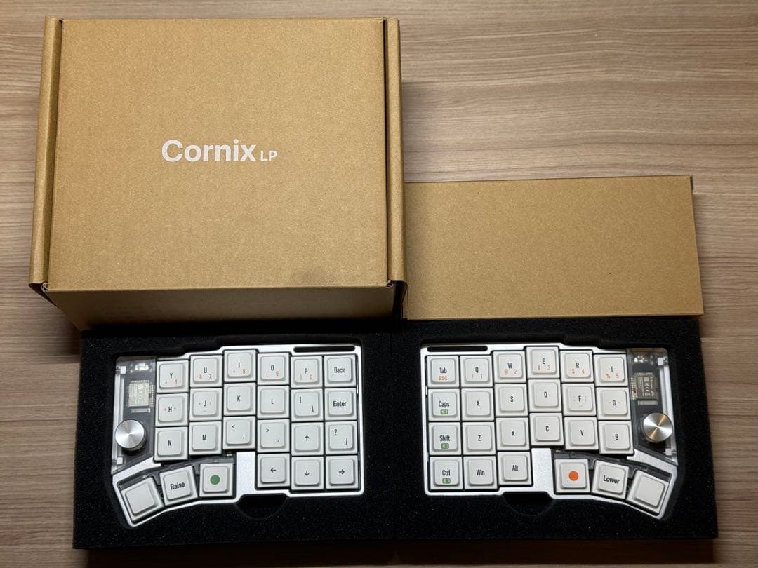 Cornix LP 分割キーボード シルバー