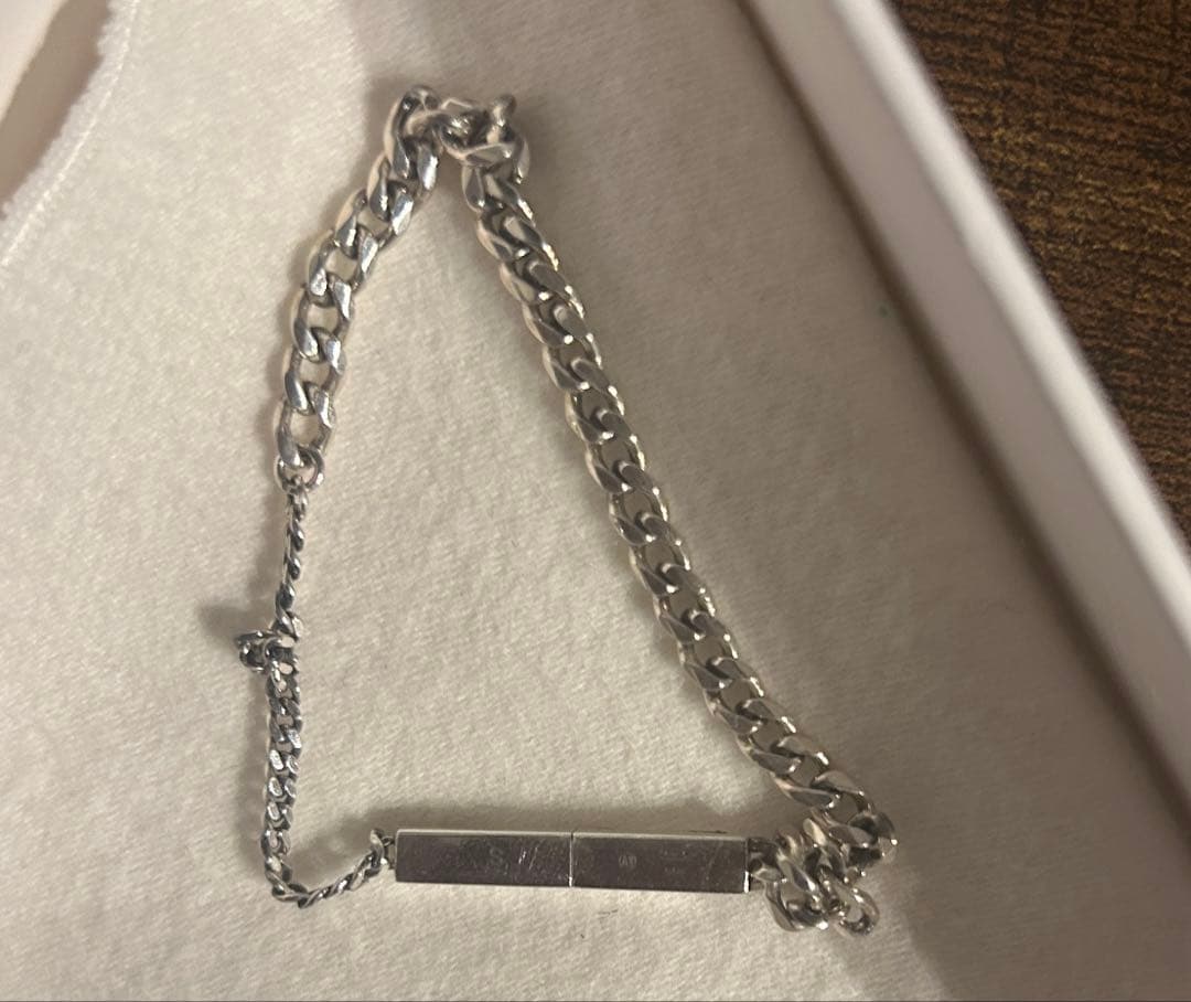 bottega veneta ボッテガ　シルバー　チェーン　ID ブレスレット