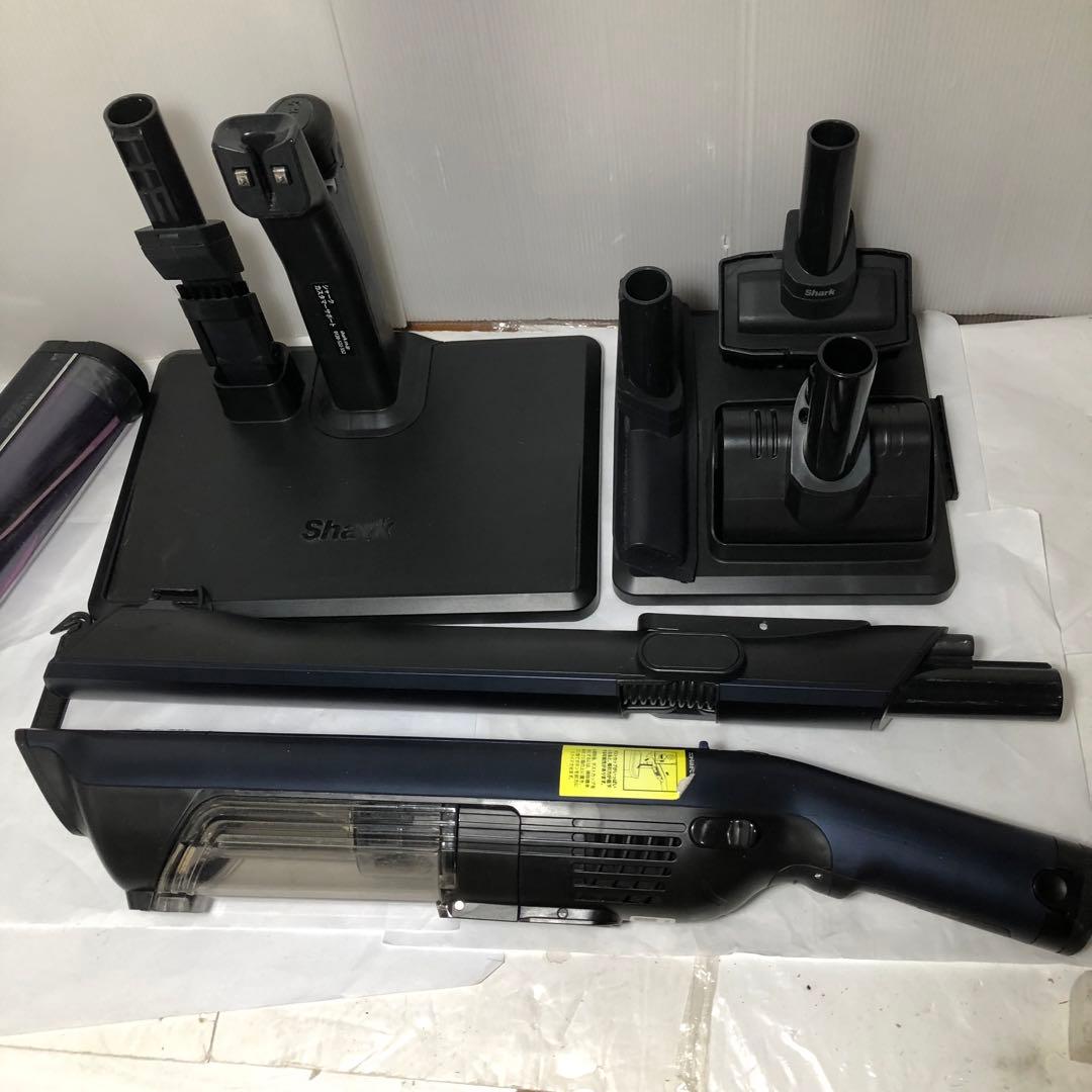 Shark コードレスクリーナー CS651JBL