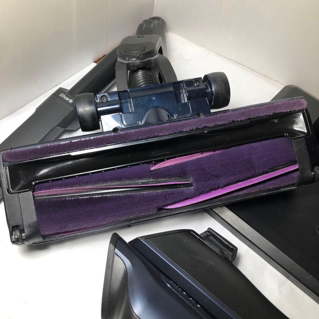 Shark コードレスクリーナー CS651JBL