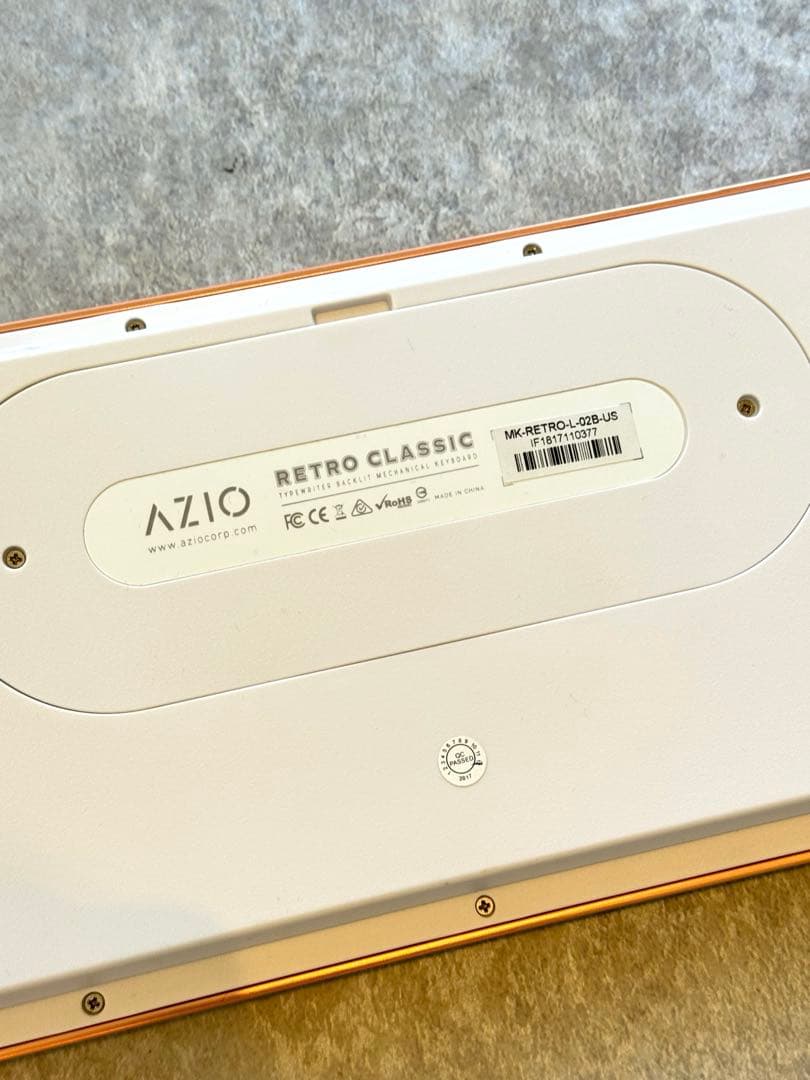 キーボード AZIO Retro Classic MK-RETRO-L-02B-US