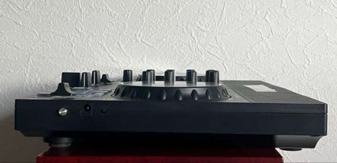 ②美品　ニュマーク　Numark PARTY MIX live