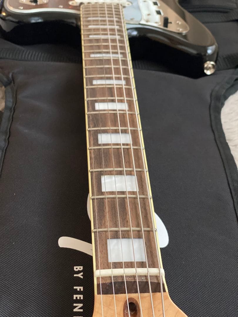 美品　SQUIER Classic Vibe '70s Jaguar Black