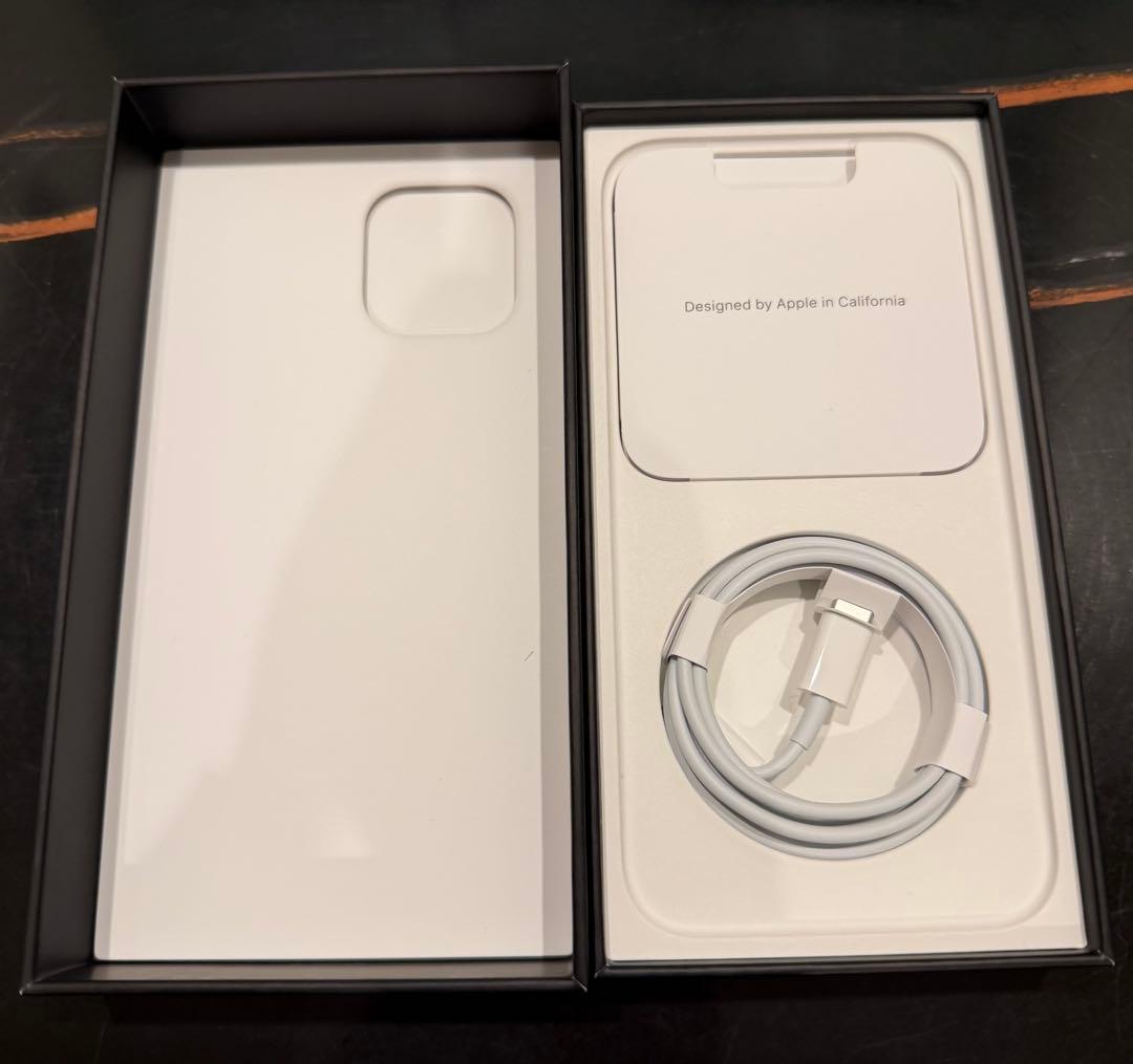 iphone12promax 本体 ゴールド　256GB