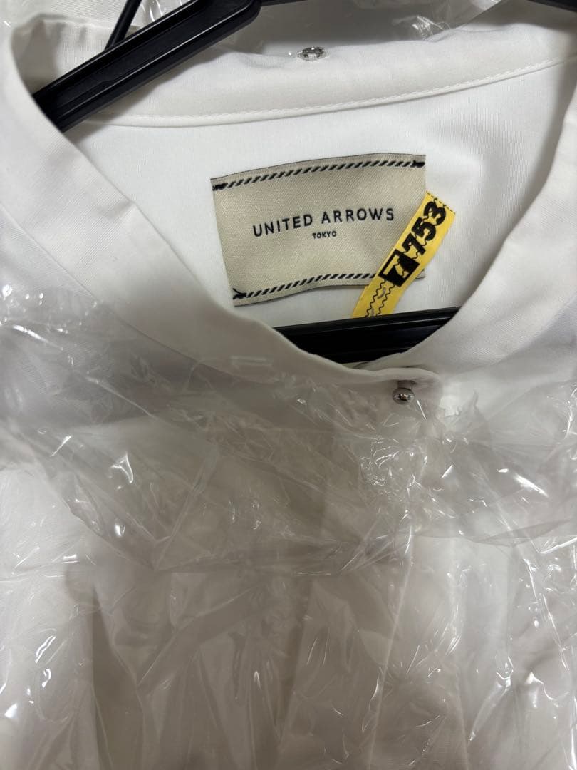 ユナイテッドアローズ　セレモニーブラウス