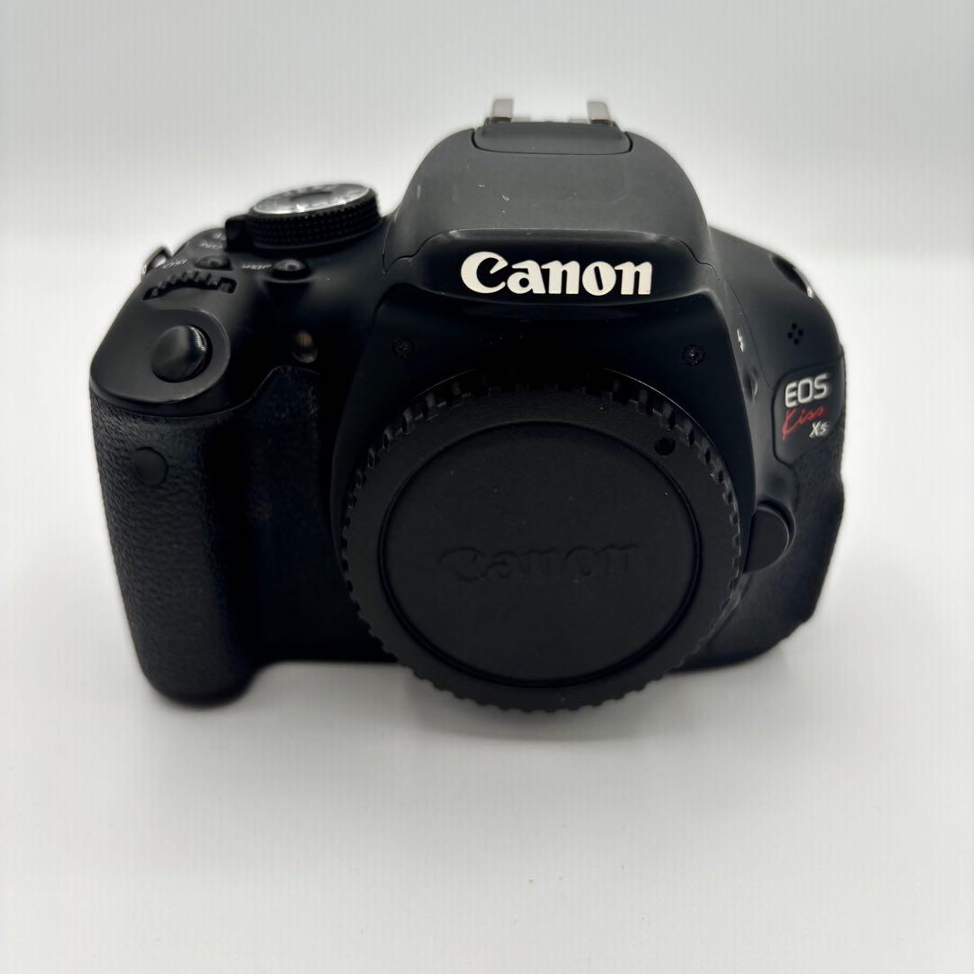 ★Canon EOS Kiss X5★一眼レフカメラ★キヤノン　デジタル　カメラ