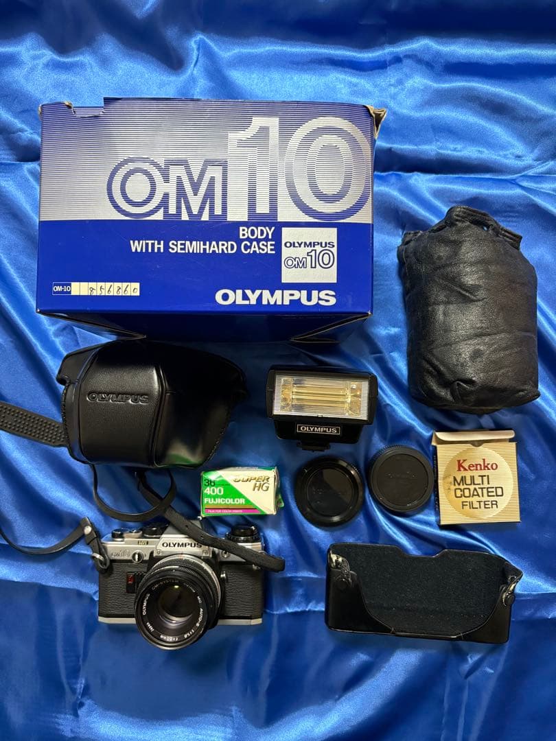 【美品】　OLYMPUS オリンパス　OM10 シルバー　一眼レフカメラフイルム